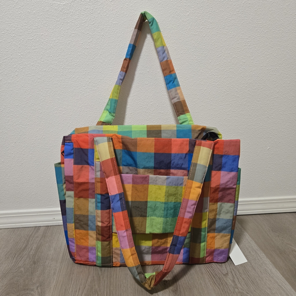 NWT BAGGU Small Cloud Carry On in Madras